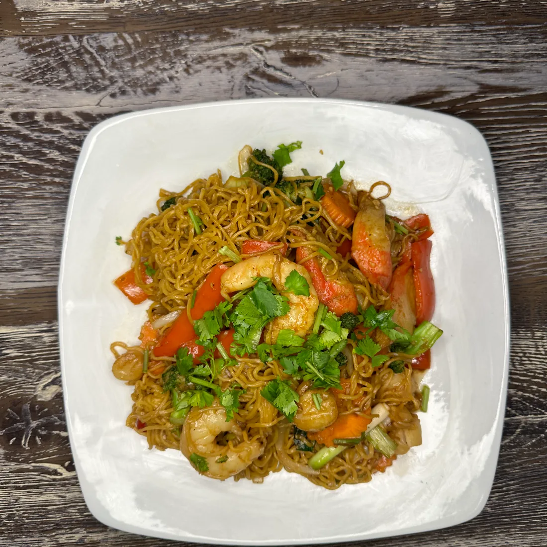 Crispy or Soft Egg Noodles Stir Fry, Mì Xào Mềm Hoặc Giòn